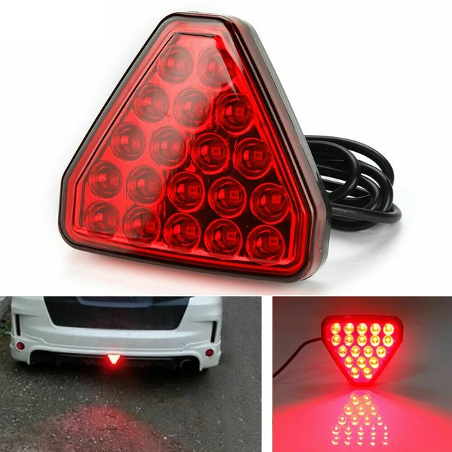 Luz de Freno en  Led  para Defensa Trasera, accesorio  Universal -  Triangular.