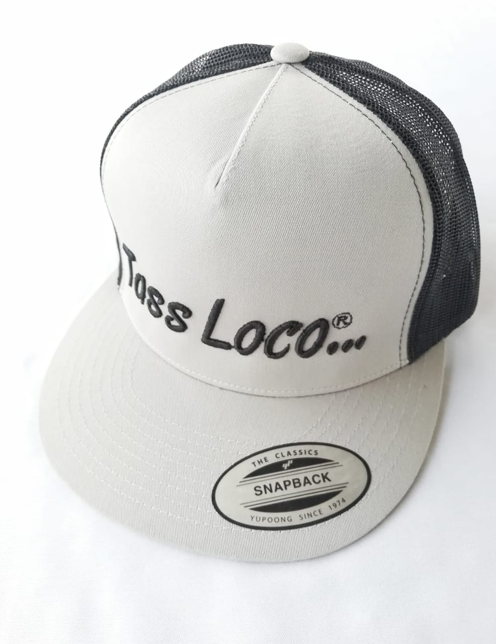 Snapback Malla - Gris / Negro