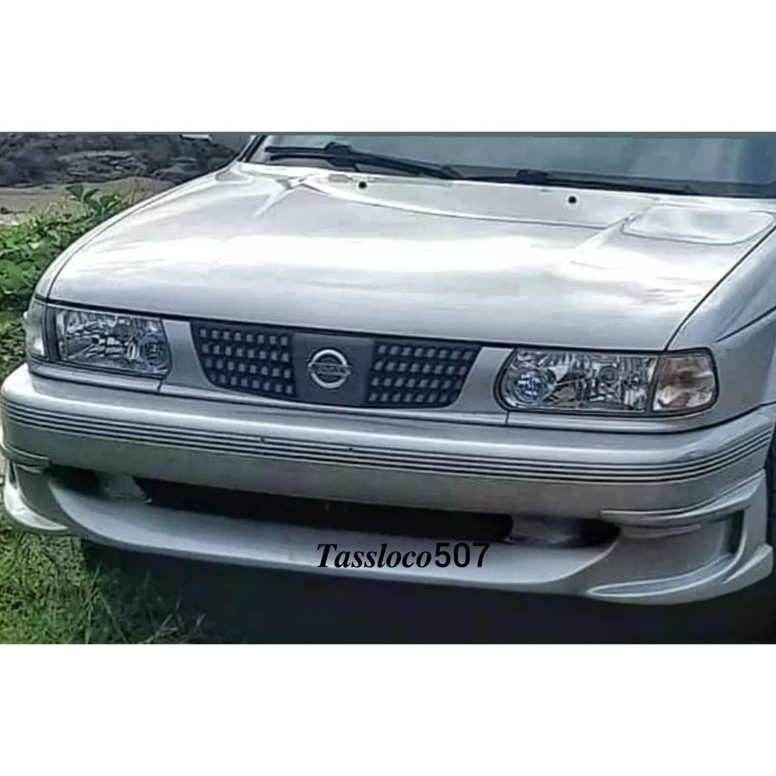 Mascara Nissan  Sentra B13